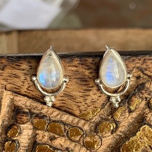 Rainbow moonstone sterling silver earringNEWstuds